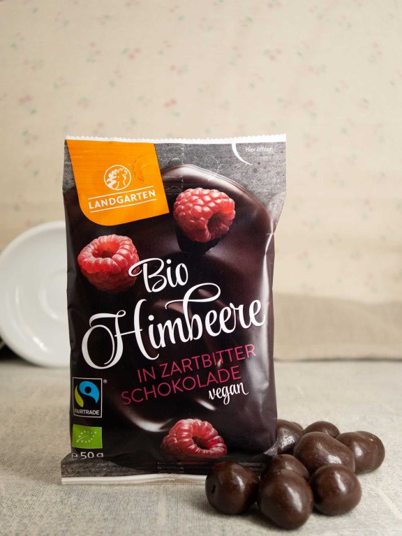 Bio Himbeere in Zartbitter-Schokolade bio